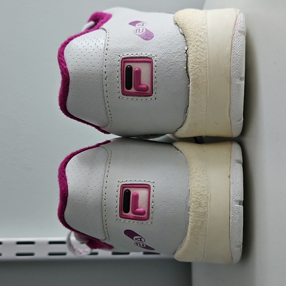 Fila Spring Sneakers - Picture 4 of 6